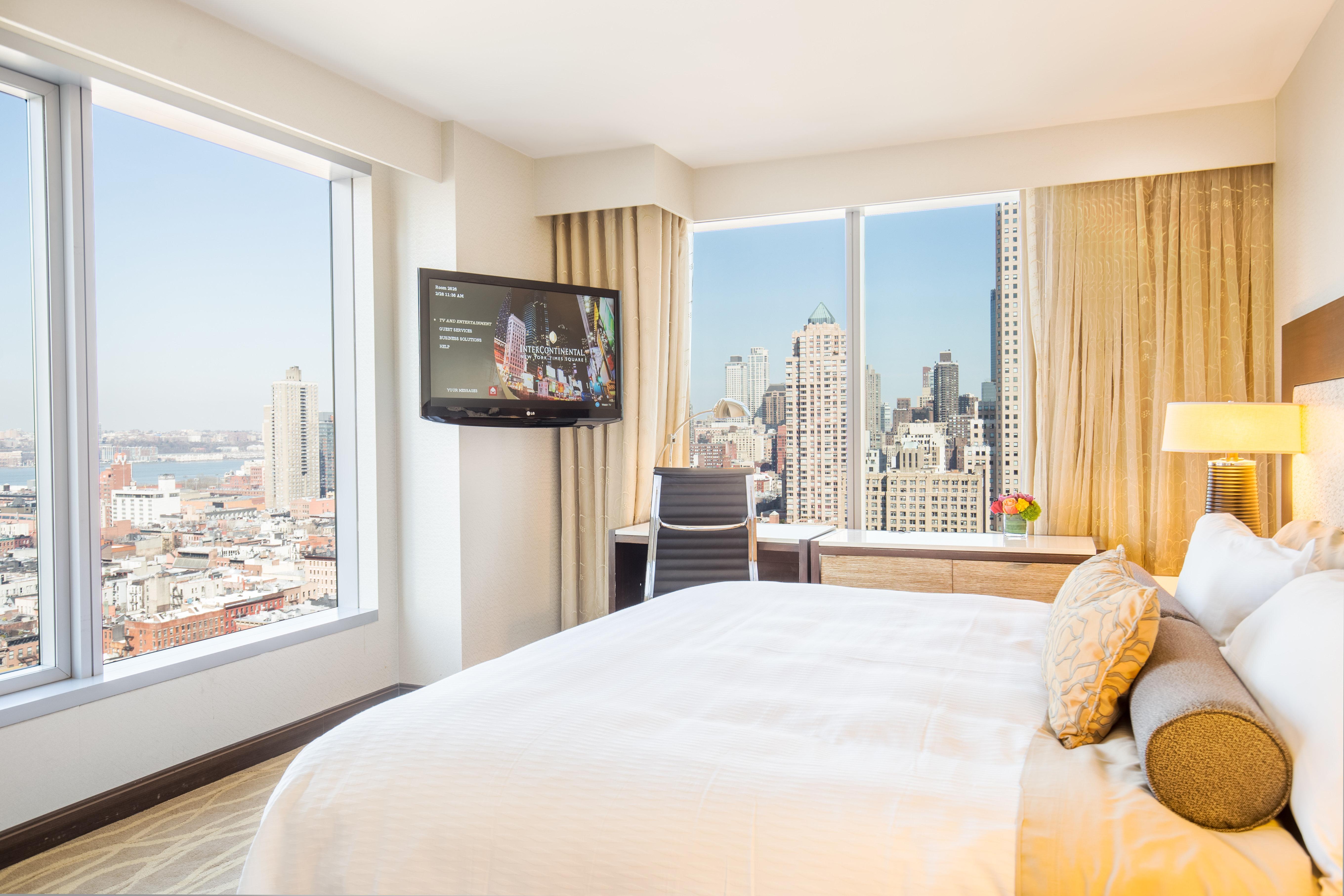 Intercontinental New York Times Square By Ihg Ξενοδοχείο Εξωτερικό φωτογραφία